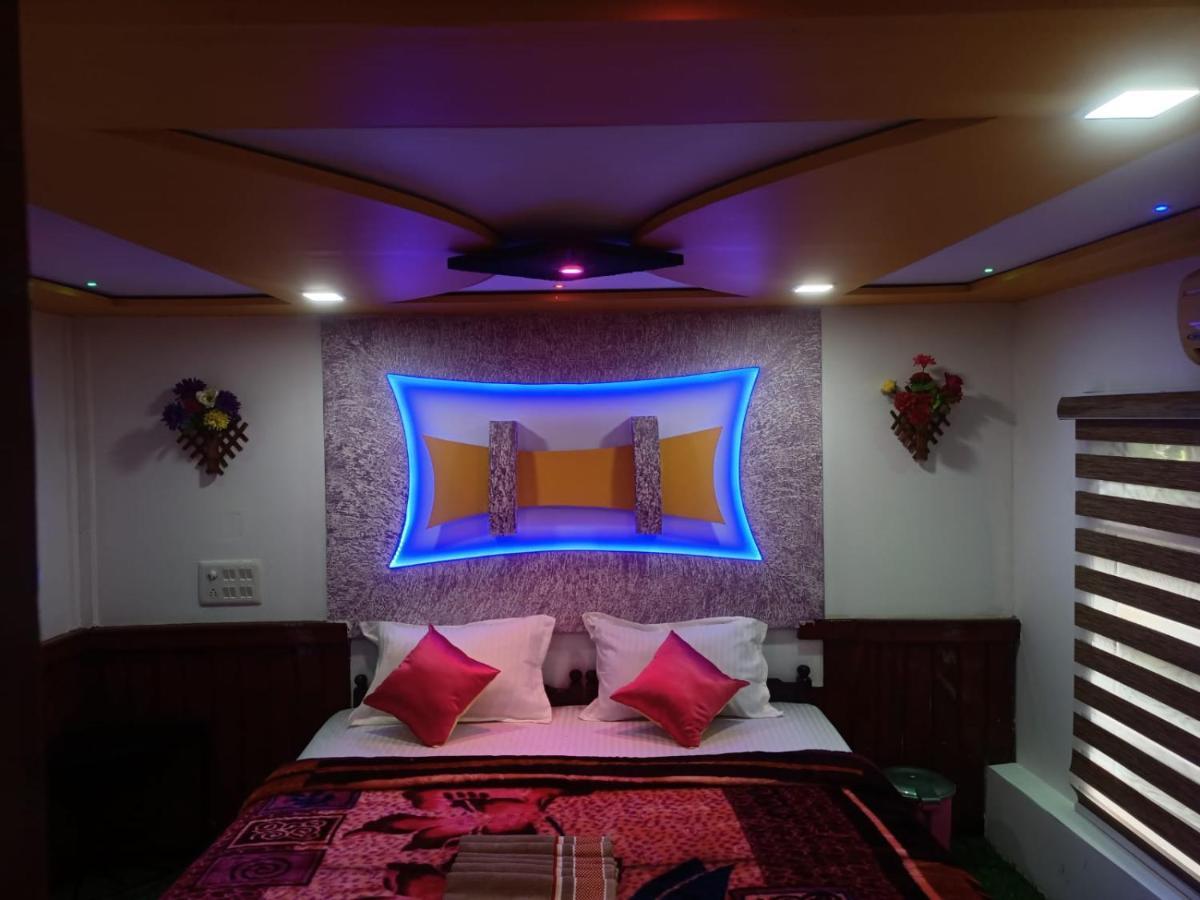 Beach Paradise Day Cruise Houseboat Alappuzha Eksteriør billede