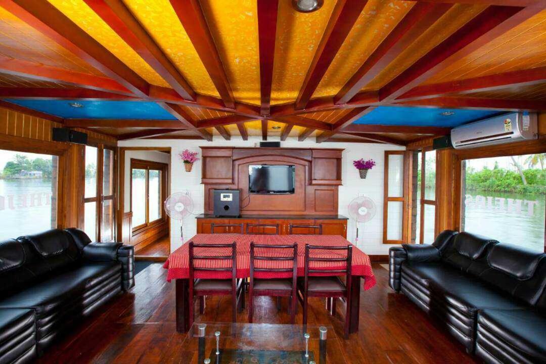 Beach Paradise Day Cruise Houseboat Alappuzha Eksteriør billede