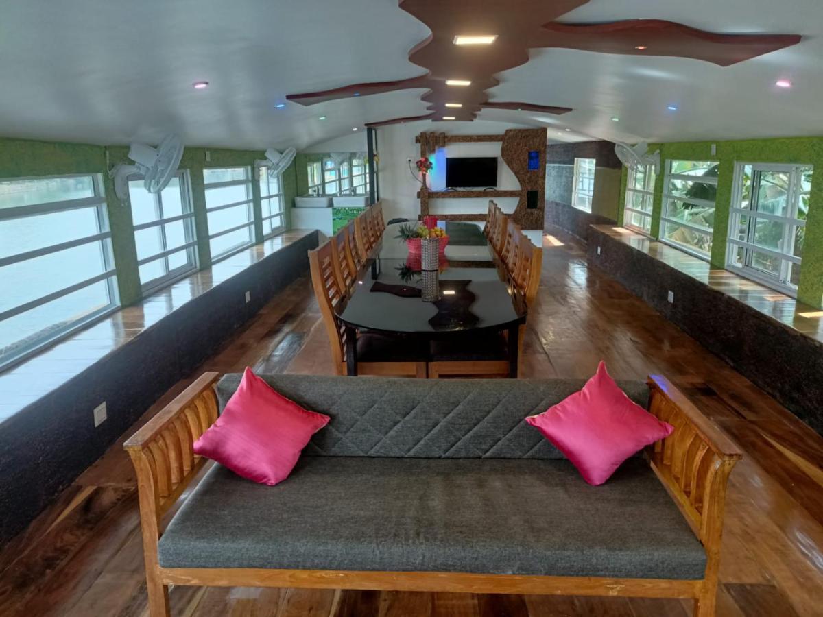 Beach Paradise Day Cruise Houseboat Alappuzha Eksteriør billede
