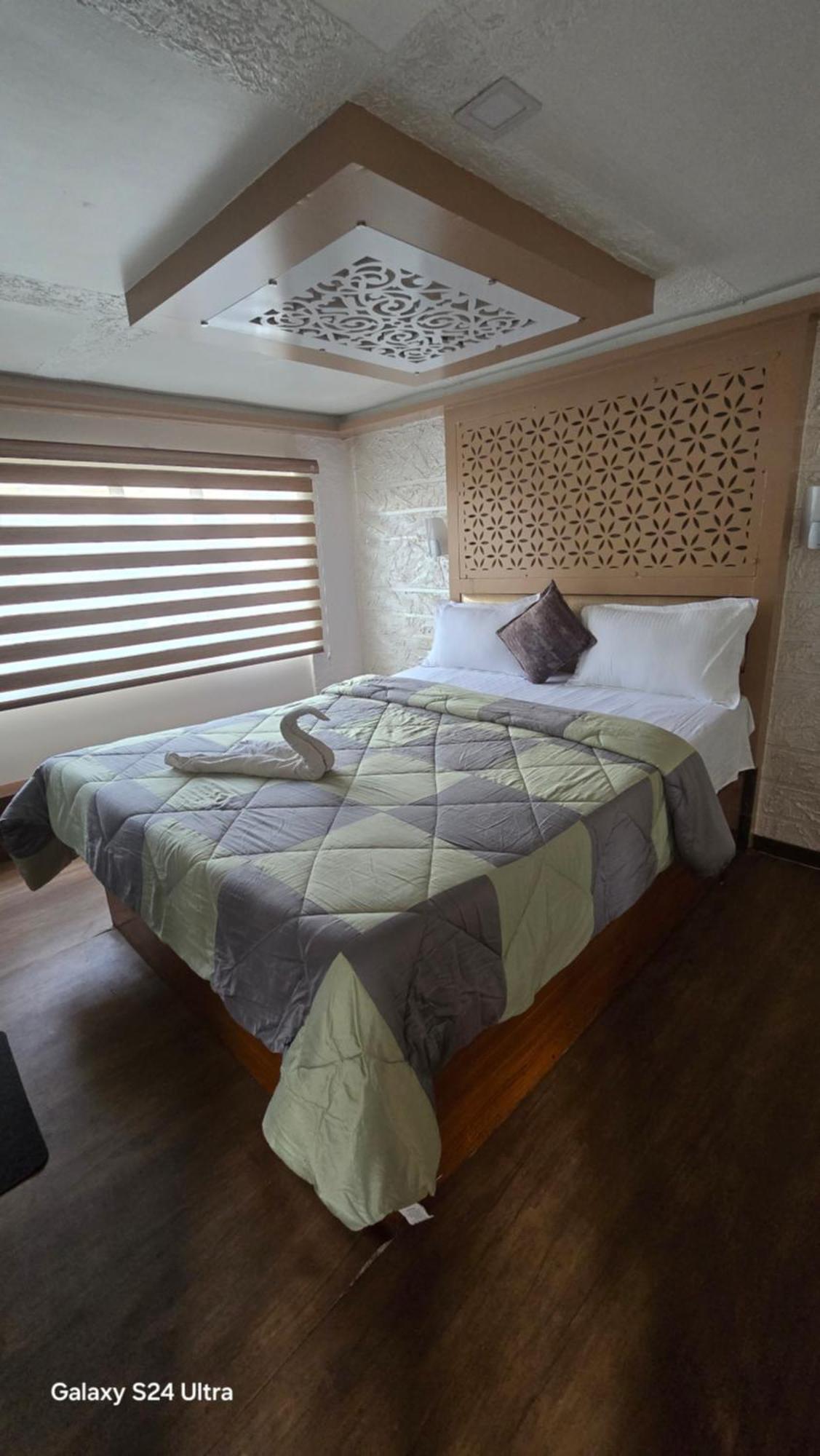 Beach Paradise Day Cruise Houseboat Alappuzha Eksteriør billede